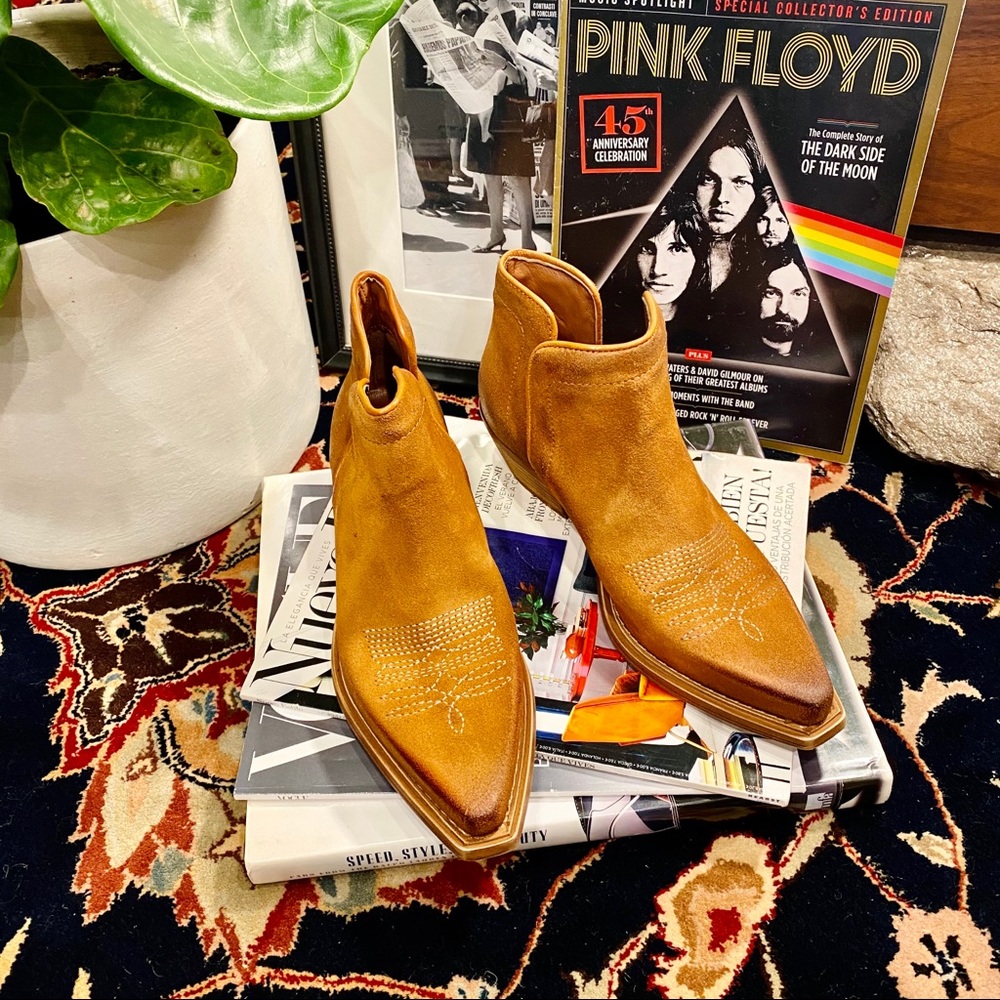 Leather suede cowboy boots